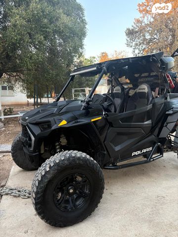 מודעת רכב פולריס