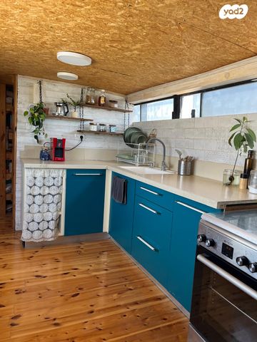 מודעת רכב ממונע אוטוקראוון