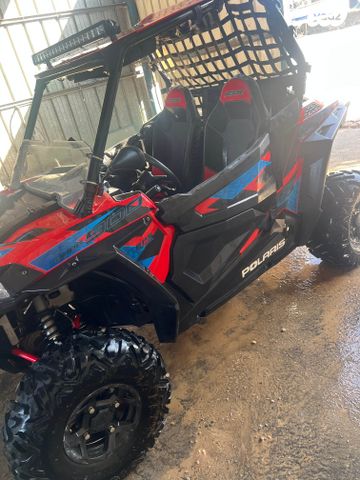 מודעת רכב פולריס