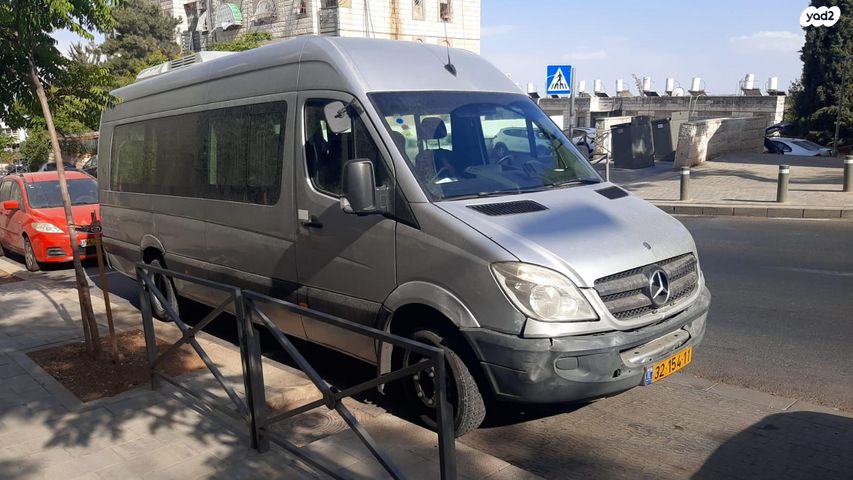 מיניבוסים ורכבי הסעות