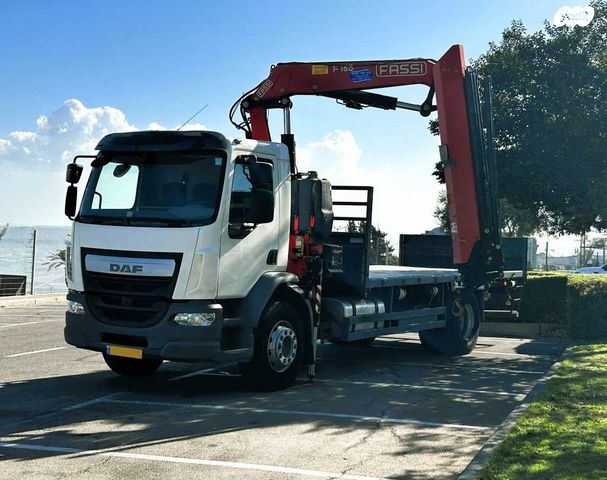 מודעת רכב דאף