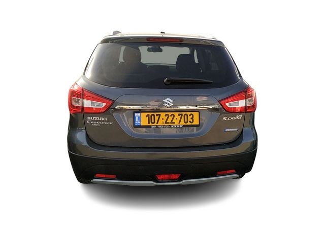 סוזוקי S-Cross