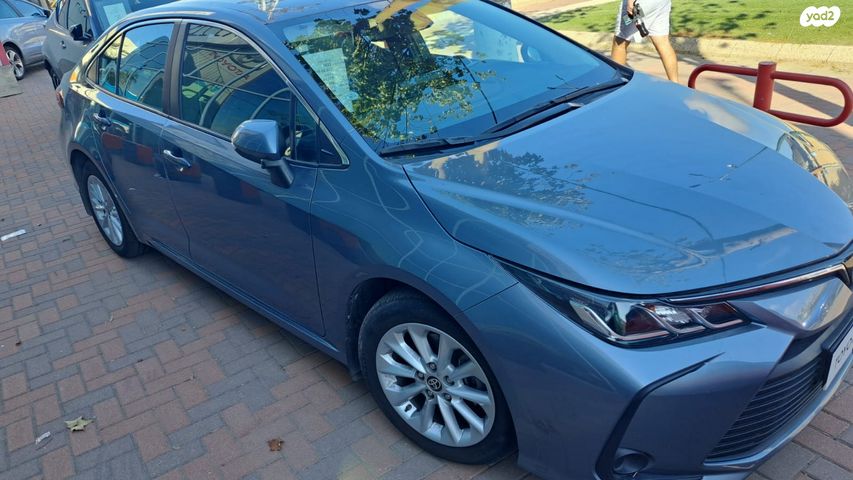 טויוטה קורולה