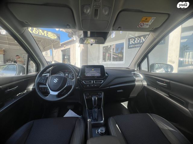 סוזוקי S-Cross
