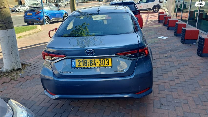 טויוטה קורולה