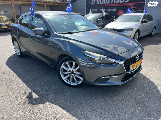 מאזדה 3