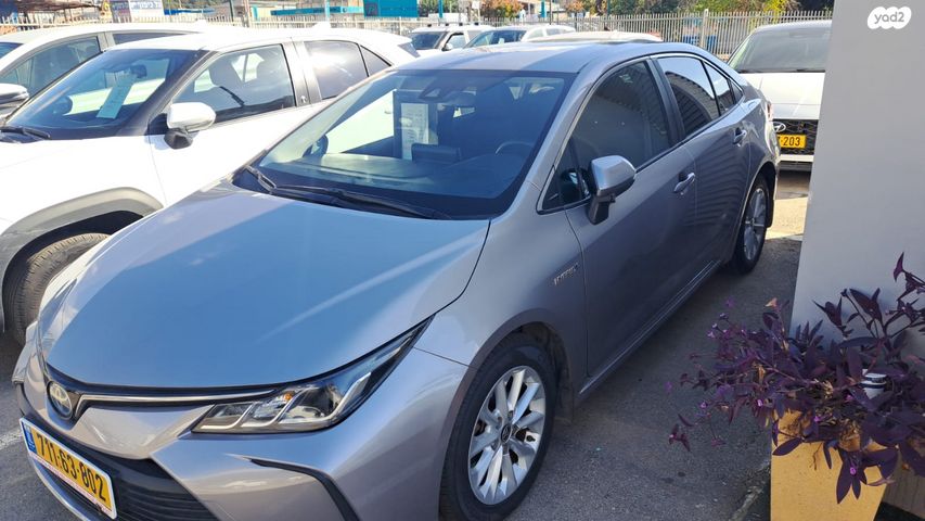 מודעת רכב טויוטה קורולה