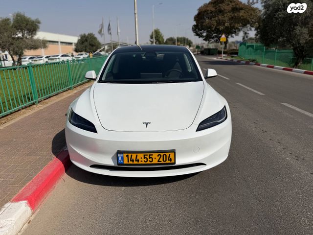מודעת רכב טסלה מודל 3 2
