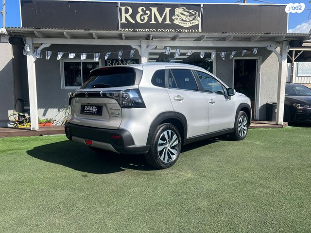 סוזוקי S-Cross