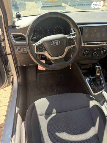 יונדאי אקסנט i25