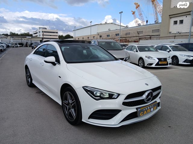 מודעת רכב מרצדס-בנץ CLA
