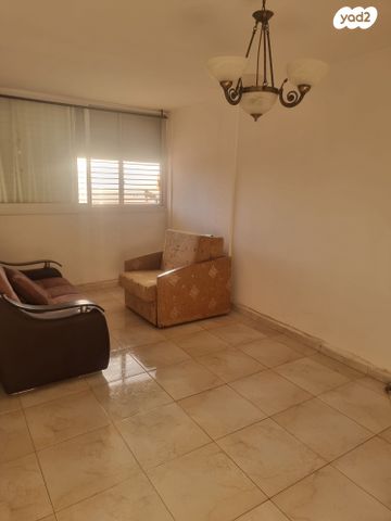 דירה, אבן גבירול 35, גבעת המורה, עפולה