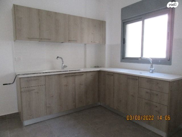 דופלקס, הנרקיסים 6, רכסים, רכסים