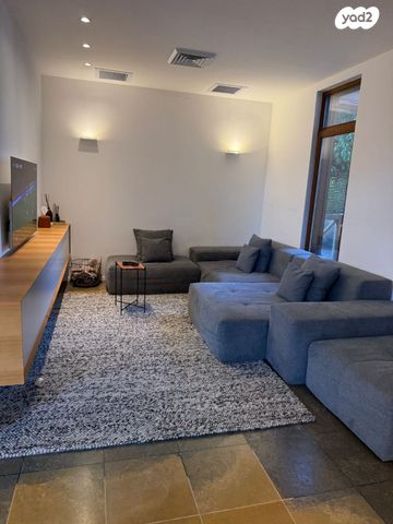 בית פרטי/ קוטג', הגלים 11, ארסוף, ארסוף