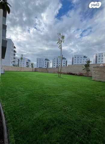 גולדה מאיר 90