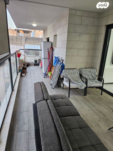 דירה, יהודה הלוי 27, רמב"ם, ראשון לציון