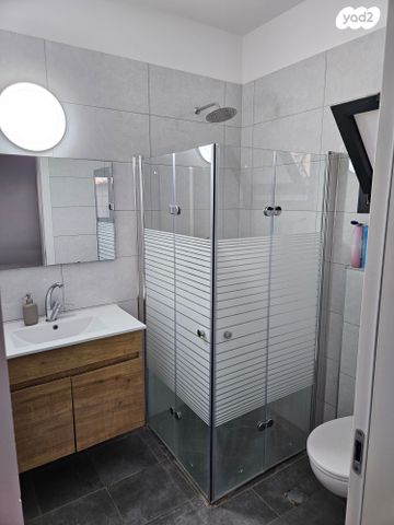 דירה, יהודה הלוי 27, רמב"ם, ראשון לציון