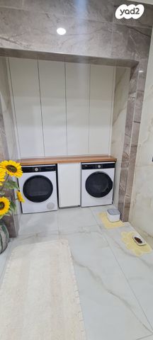 גג/ פנטהאוז, יוסף 28, צור שלום, קרית ביאליק