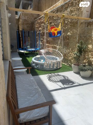 דירת גן, מבוא הורד 2, שכונה ט', מבשרת ציון