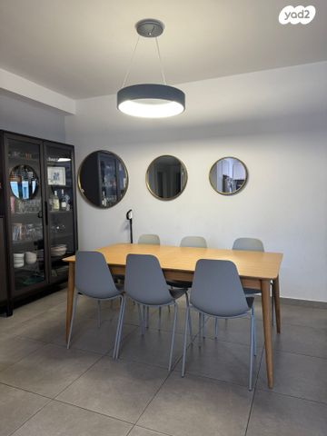 דירה, החלוץ 42, מורשה, רמת השרון