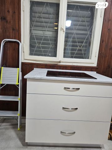 בית פרטי/ קוטג', גאולה 12, מרכז מזרחי, נס ציונה