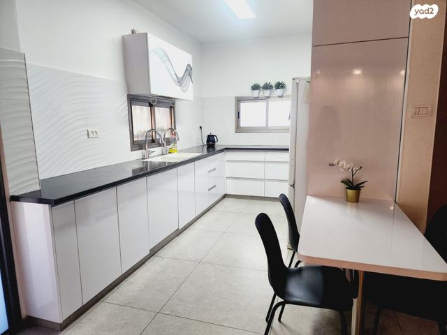 דירה, חבקוק 5, השומר, ראשון לציון