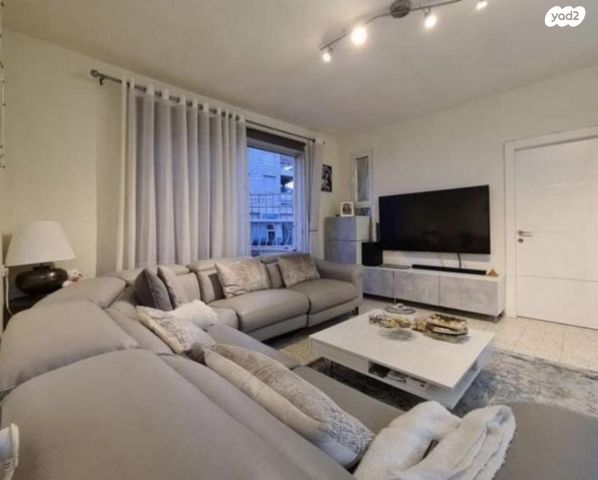 דירה, גבע 33, רמת אפרים, נתניה