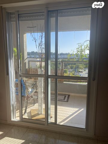 דירה, עמק דותן 50, הנחלים, מודיעין מכבים רעות