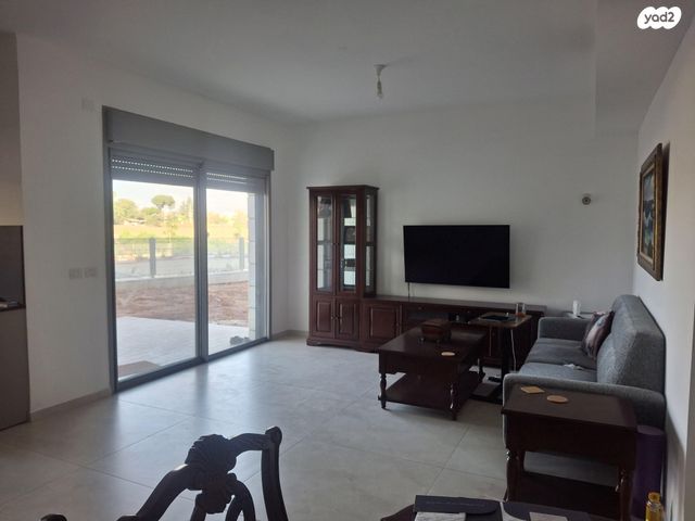 דירת גן, אנה פרנק 14, גדרה מזרח, גדרה