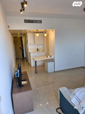 דירה, יאיר 1, מושבה מרכז, זכרון יעקב