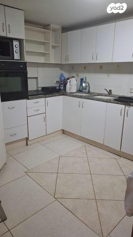 אלכסנדר ינאי 18