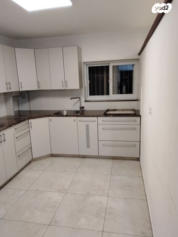 שדרות נווה יעקב 32