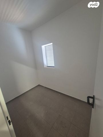 גג/ פנטהאוז, נחל דליות 48, כרמי גת, קרית גת