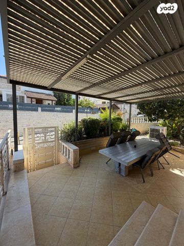 בית פרטי/ קוטג', הארזים 1, גבעת שרת, בית שמש