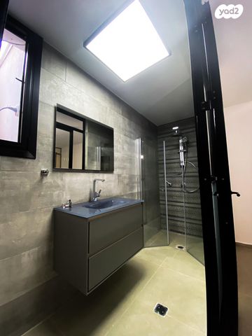 יחידת דיור, באר גנים 68, באר גנים, אבן יהודה