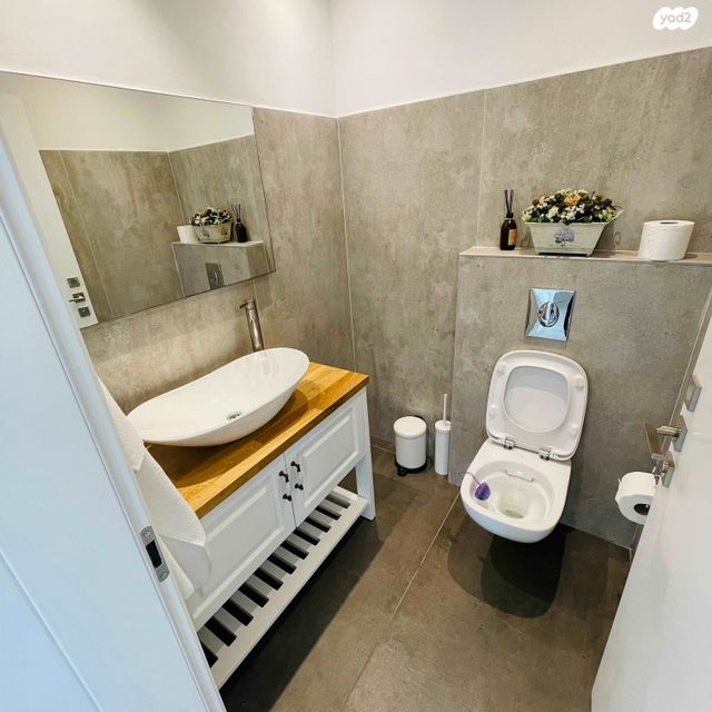 סאבלט, לוז 7, נחלת יהודה, ראשון לציון