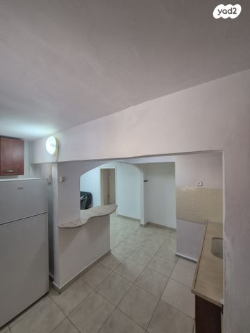 דירת גן, אברהם אבינו 63, שכונה ד', באר שבע