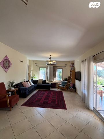 בית פרטי/ קוטג', חניית שמורת אל על 1, אלי עד, אלי עד