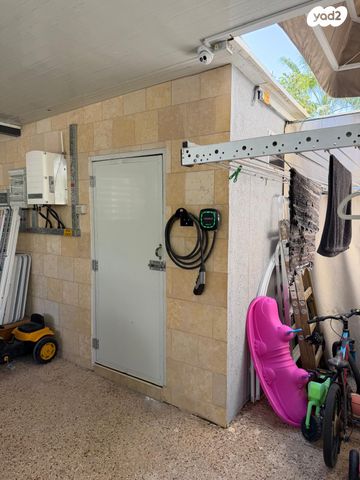 בית פרטי/ קוטג', הארזים 1, גבעת שרת, בית שמש