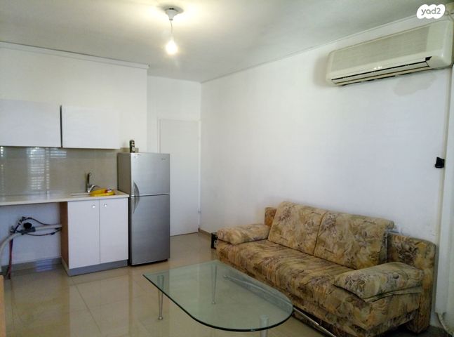 יחידת דיור, כצנלסון 4, לב העיר, בת ים