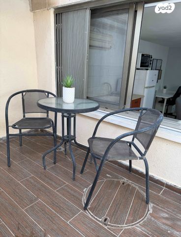 יחידת דיור, אופירה 64, נווה דקלים, ראשון לציון