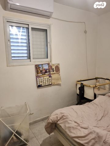 ברל כצנלסון 84