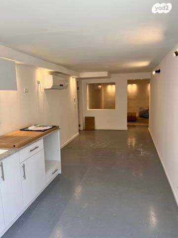 חוף השנהב 48