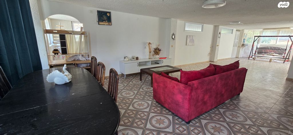 יחידת דיור, עין מור 57, שאר העיר, מיתר / כרמית