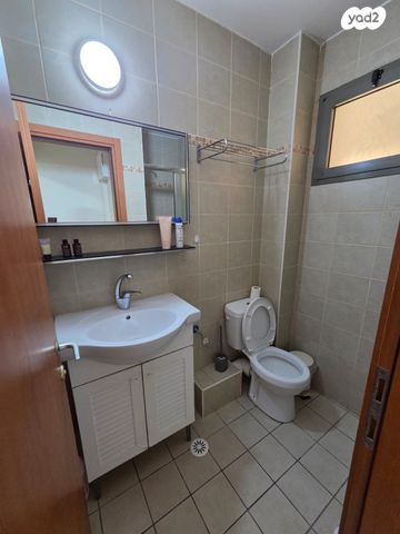 רות המואביה 15