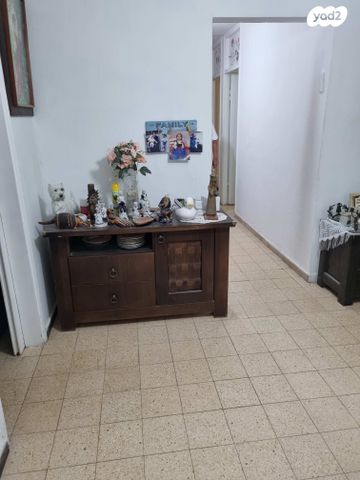 דירה, רבי עקיבא 124, שיכון ב, טבריה