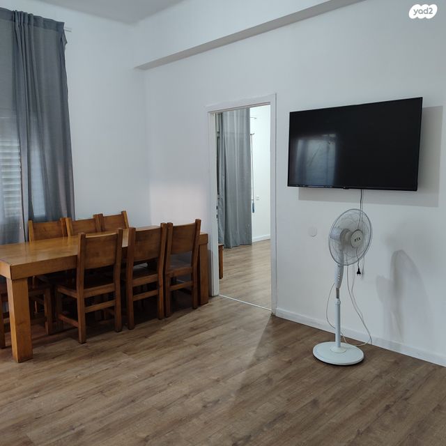 ארלוזורוב 73