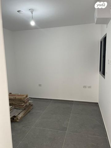 דירה, הגפן 1, כרמי הנדיב, אחוזת רוטנר, קרית מלאכי