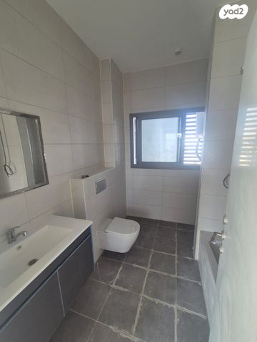 גג/ פנטהאוז, נחל דליות 48, כרמי גת, קרית גת