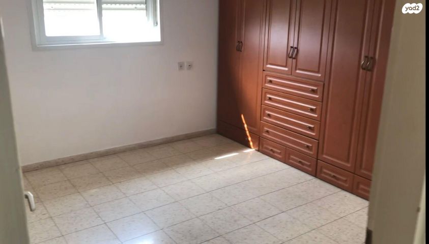 דירה, ישראל ישעיהו 2, צמרת גנים / עין גנים דרום, פתח תקווה